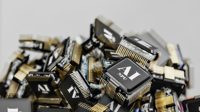 Processors and integrated circuits